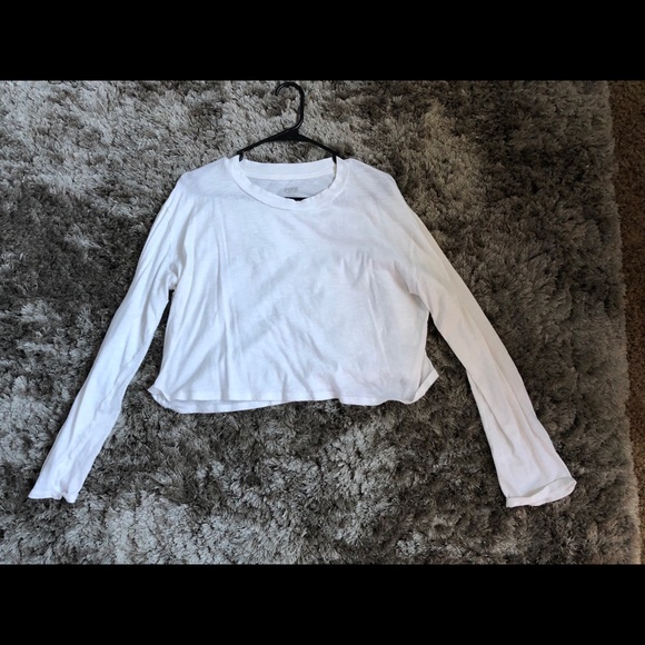 White long sleeve - Picture 1 of 1